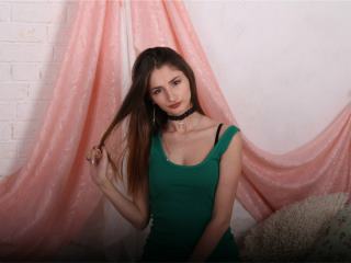 I'm A Cam Delicious Woman And I'm 22 Years Of Age, My ImLive Model Name Is MariDiamond